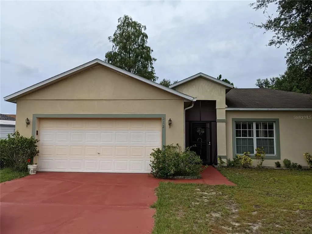 212 Banbury Place Kissimmee FL 34758