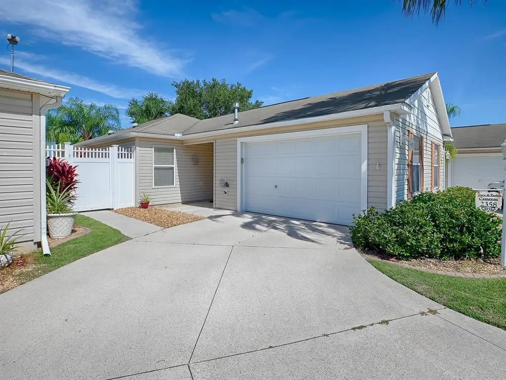 2358 Ridgeway Court The Villages FL 32162