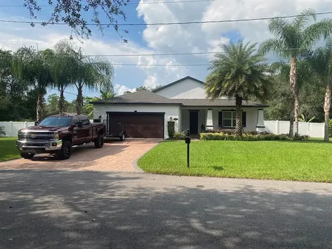 298 W 2nd Street Chuluota FL 32766