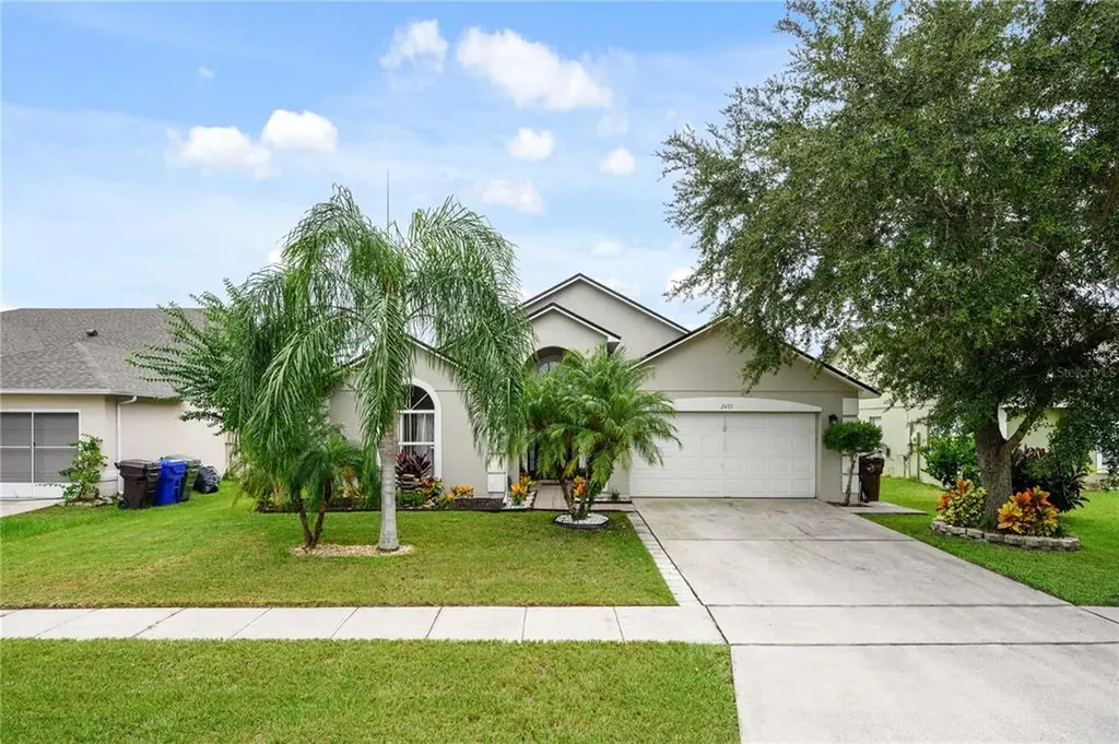 2472 Winfield Drive Kissimmee FL 34743