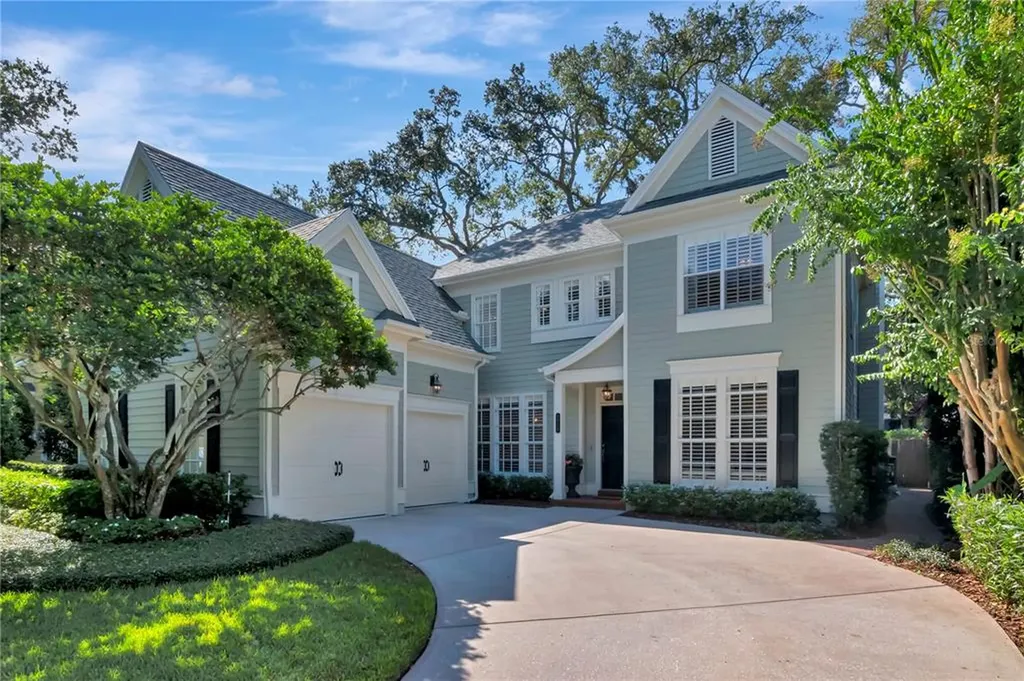 2924 W Bayshore Court Tampa FL 33611