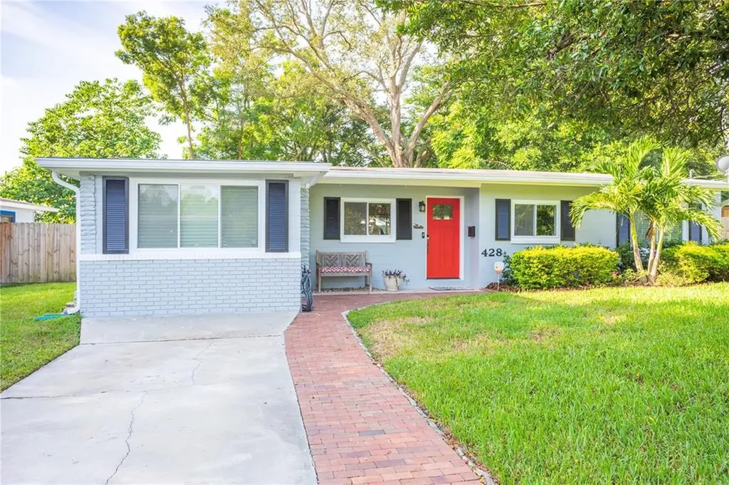 428 E Crystal Lake Street Orlando FL 32806