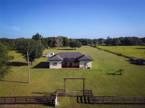 12 P G Harrison Road Frostproof FL 33843