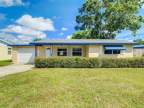 2715 46th Avenue N St Petersburg FL 33714