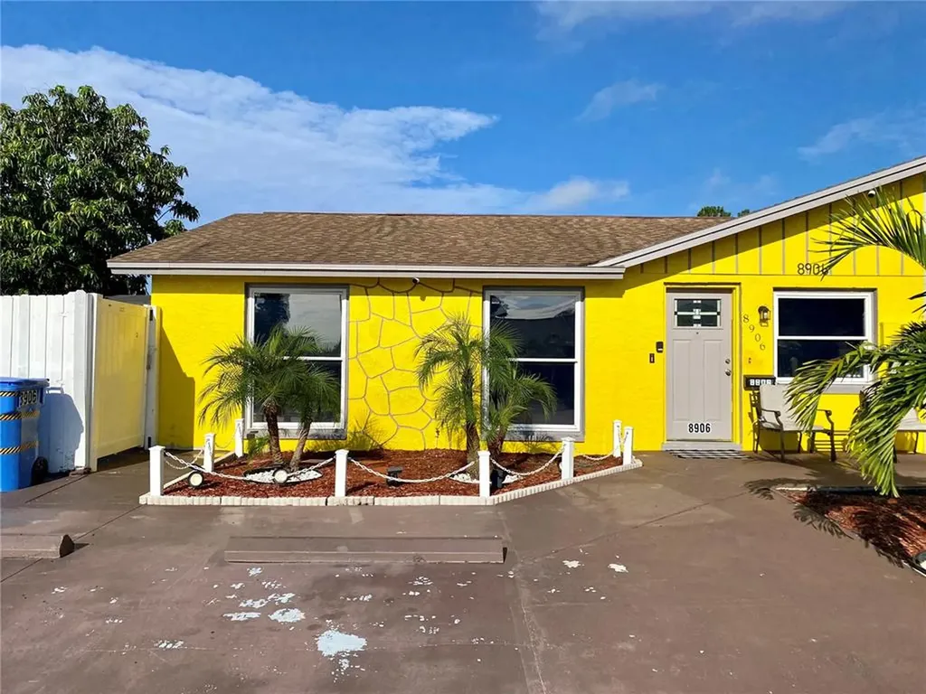 8906 Briar Hollow Court Tampa FL 33634