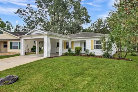 724 Glen Oaks Drive Leesburg FL 34748