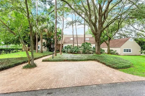 9512 Windsong Lane Tampa FL 33618