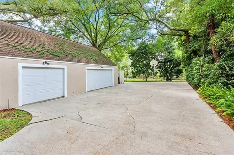 9512 Windsong Lane Tampa FL 33618