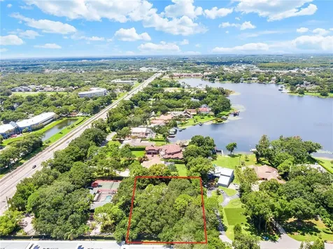 9512 Windsong Lane Tampa FL 33618