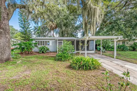 904 Valencia Road Plant City FL 33563
