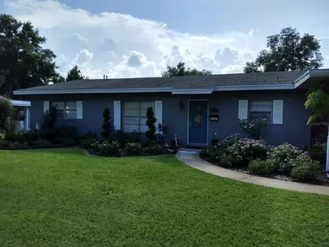 1221 Blake Avenue Auburndale FL 33823