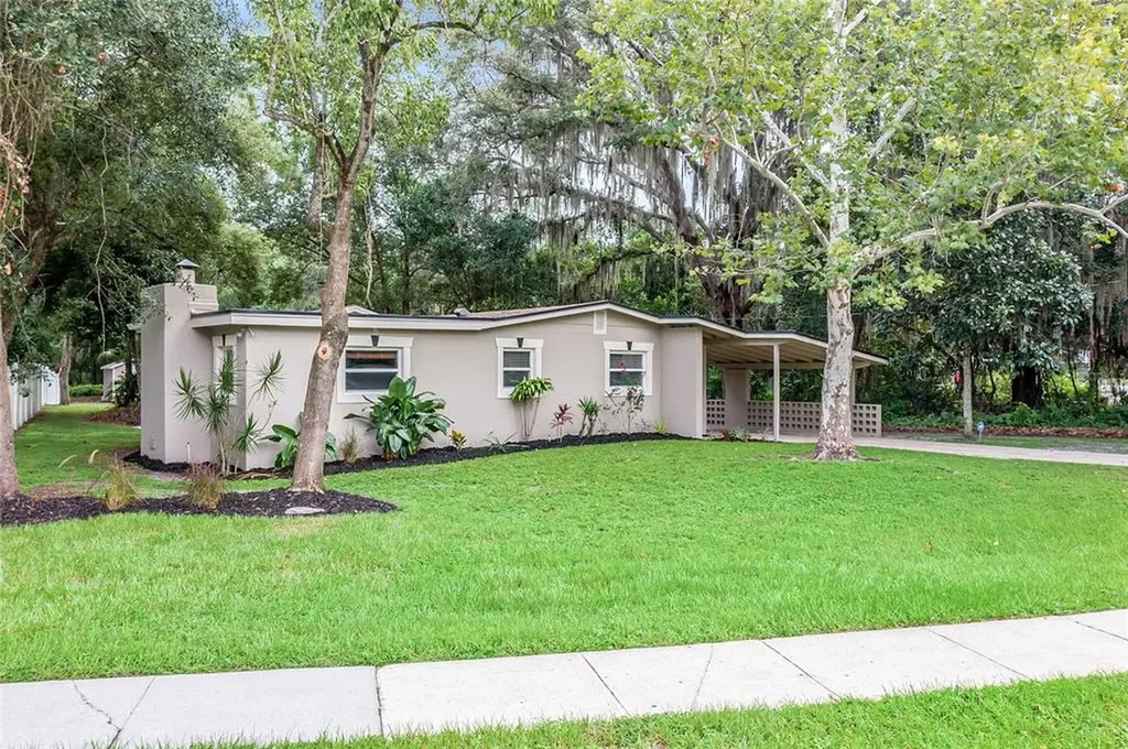 1323 Quintuplet Drive Casselberry FL 32707
