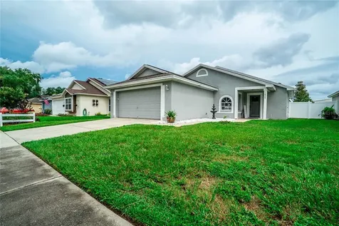 1828 Tinsmith Circle Lutz FL 33559