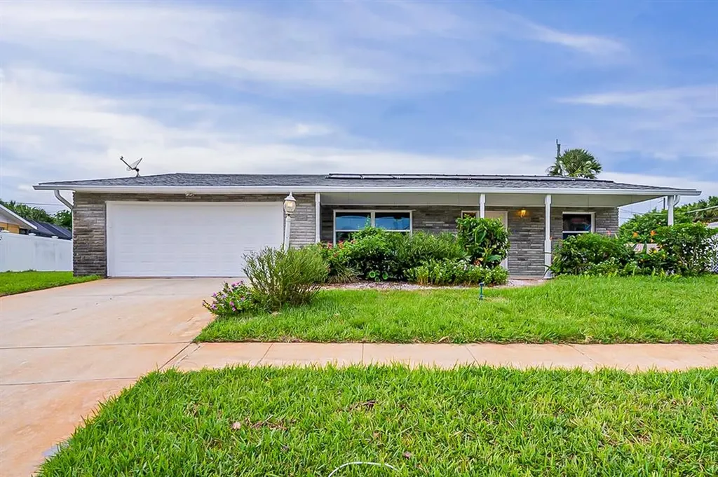 21 Sunny Beach Drive Ormond Beach FL 32176
