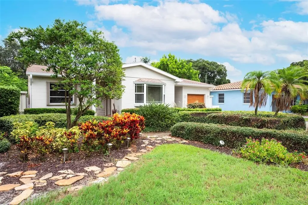 5945 4th Avenue N St Petersburg FL 33710