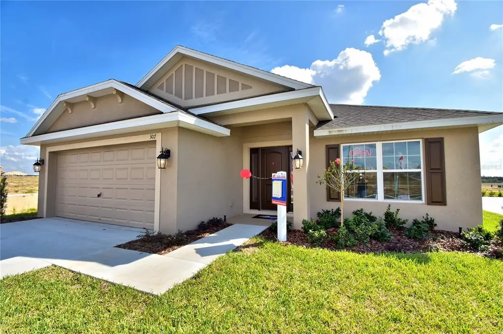 1065 Citrus Landings Boulevard Davenport FL 33837