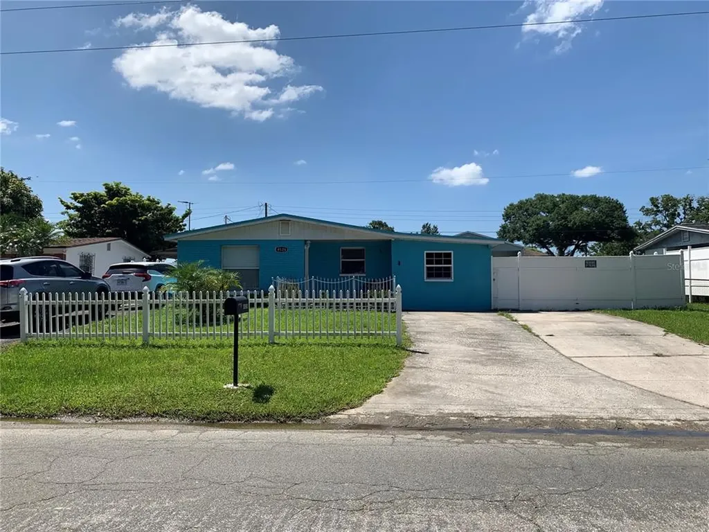 4524 W Fern Street Tampa FL 33614