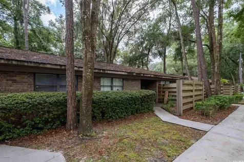 5207 NW 33rd Place Gainesville FL 32606