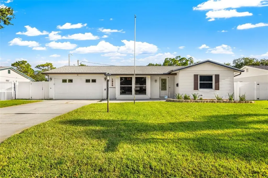 1920 63rd Avenue N St Petersburg FL 33702