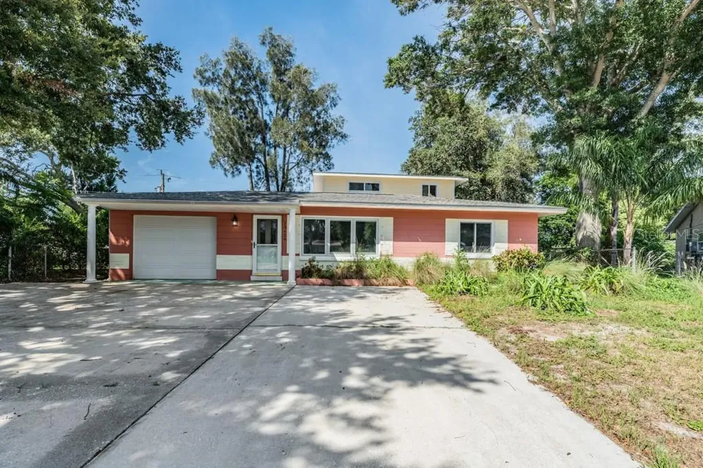 13429 88th Avenue Seminole FL 33776