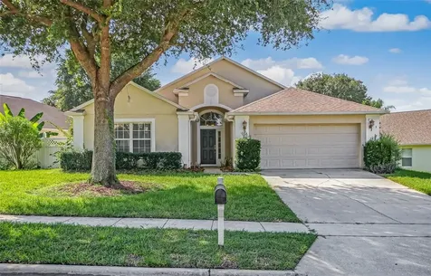 2245 Pelinion Street Apopka FL 32712
