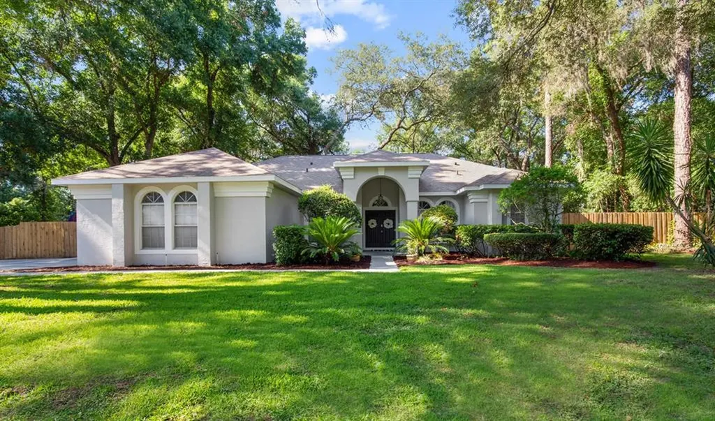 956 Southern Oak Lane Apopka FL 32712