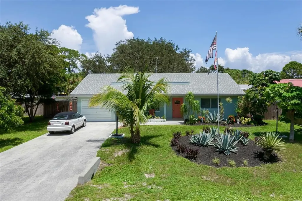 4949 Lemon Bay Drive Venice FL 34293