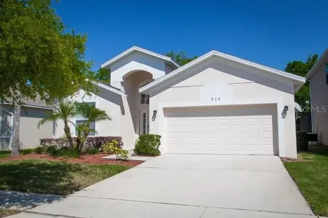 919 Emerald Green Court Kissimmee FL 34746
