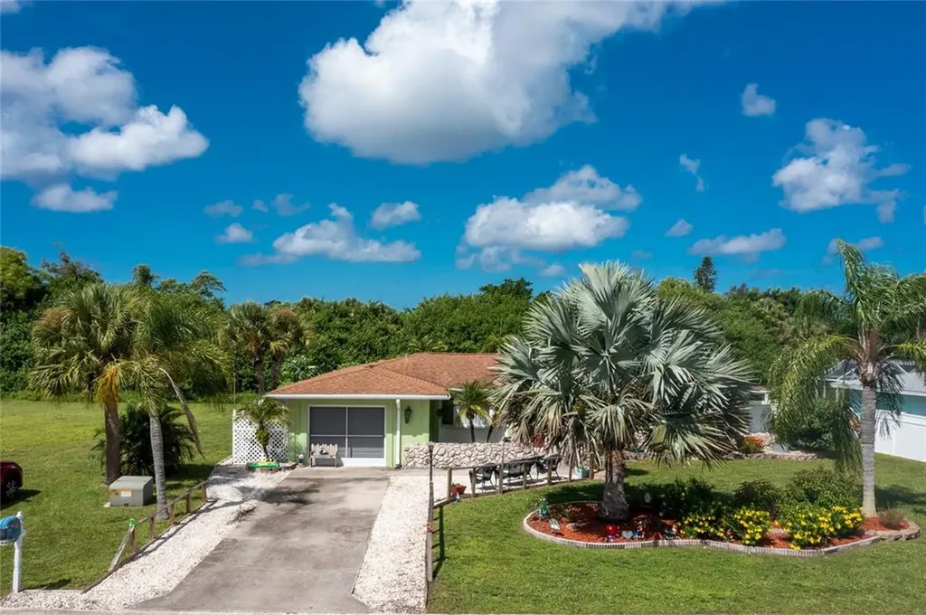 6 Golfview Terrace Rotonda West FL 33947