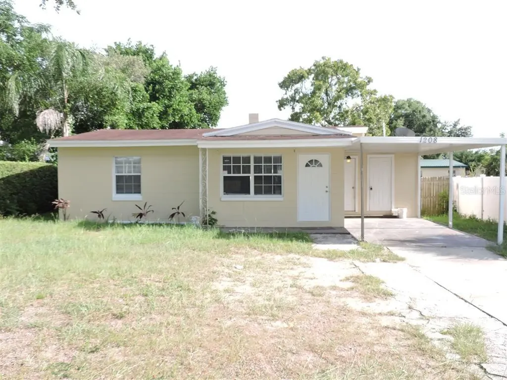 1208 Carlton Avenue Lake Wales FL 33853