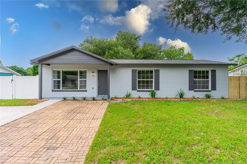 1216 Freedom Court Ocoee FL 34761