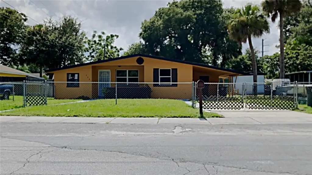 628 Berkshire Road Daytona Beach FL 32114