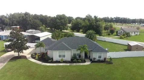 16631 Lake Smith Road Umatilla FL 32784
