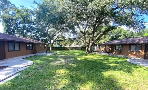 709 31st Avenue E Bradenton FL 34208