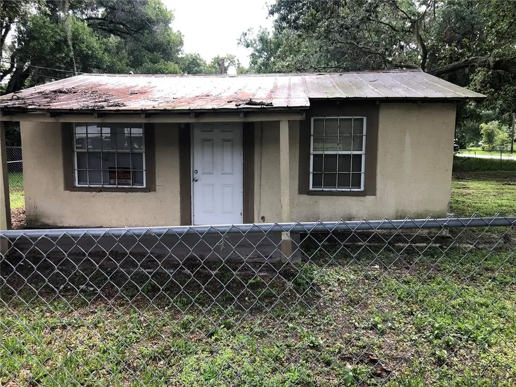 3305 Orient Road Tampa FL 33619