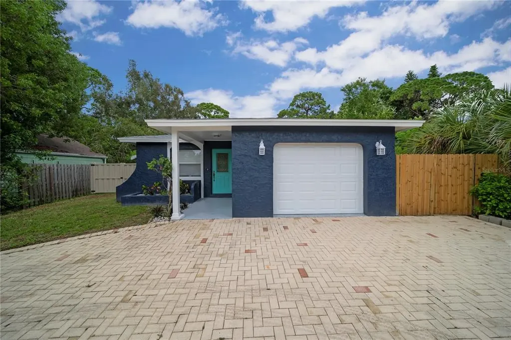 5869 27th Avenue S Gulfport FL 33707