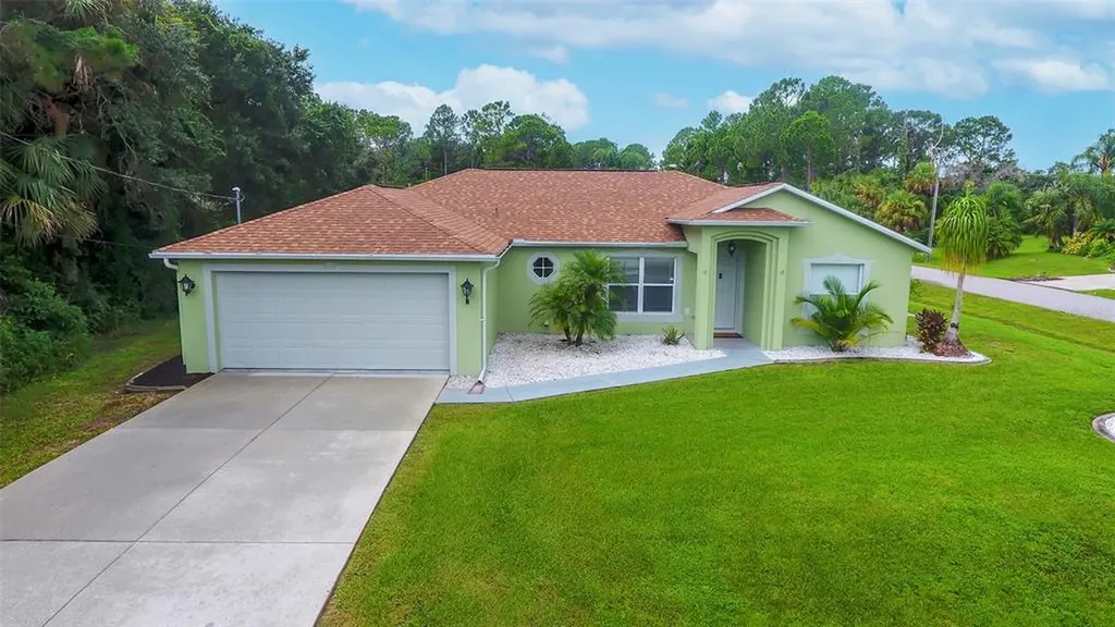 4299 Nahkoda Avenue North Port FL 34286