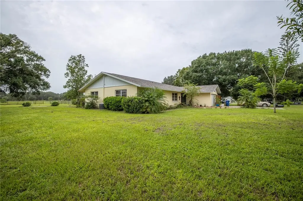 710 Myakka Road Sarasota FL 34240