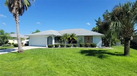 514 W Cashew Punta Gorda FL 33955