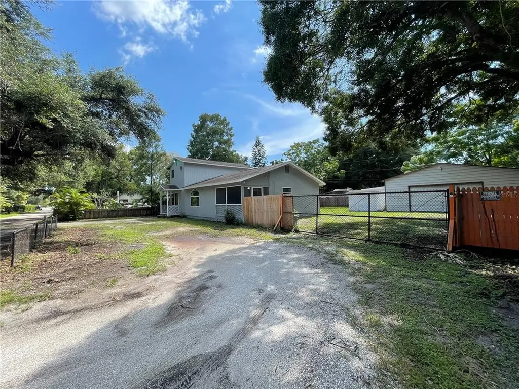 4654 78th Lane N St Petersburg FL 33709