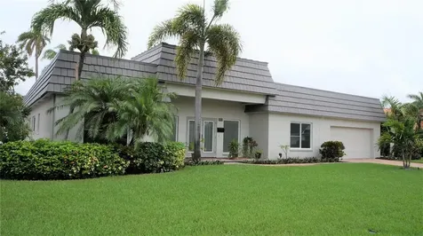 5932 Leeland Street S St Petersburg FL 33715