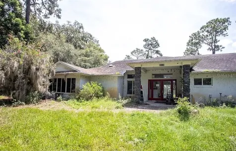 39110 Lakewood Lane Lady Lake FL 32159