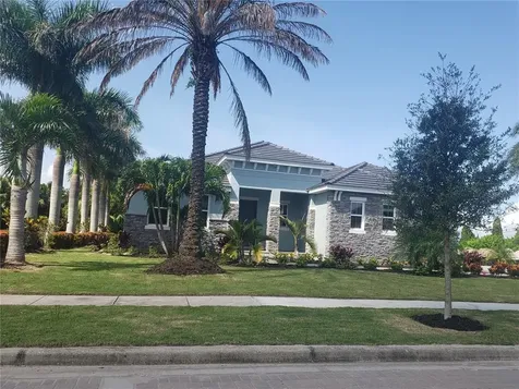 802 Manns Harbor Drive Apollo Beach FL 33572