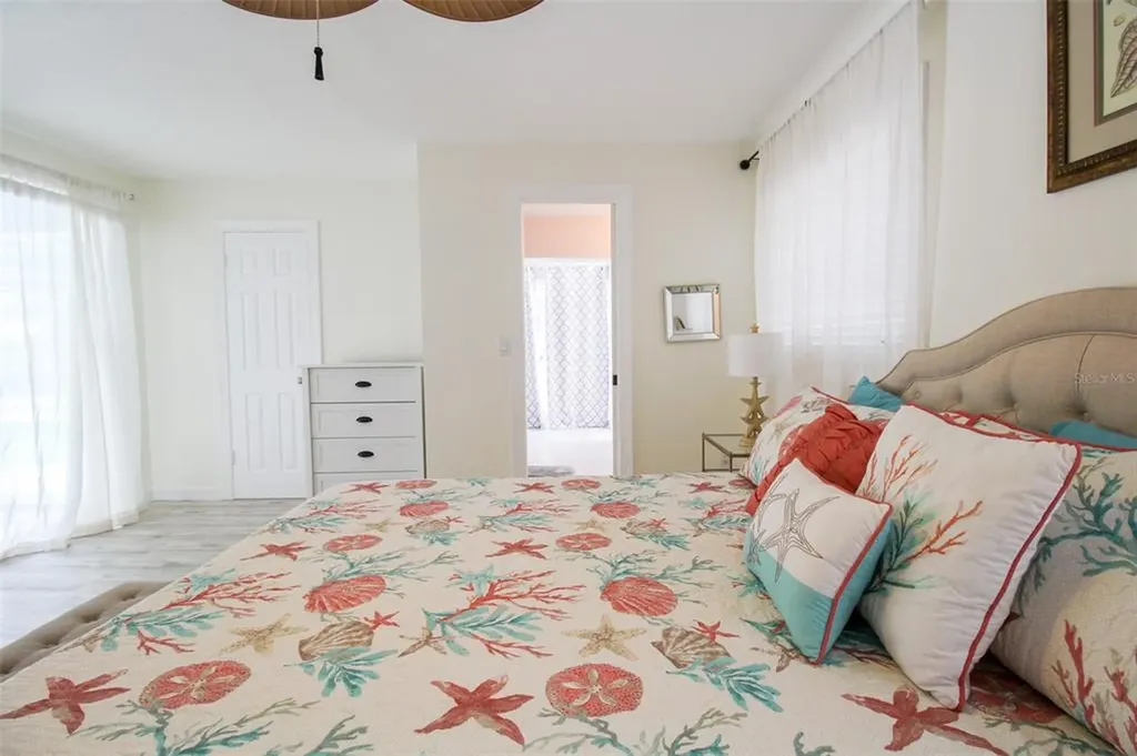 2232 Pine Terrace Sarasota FL 34231