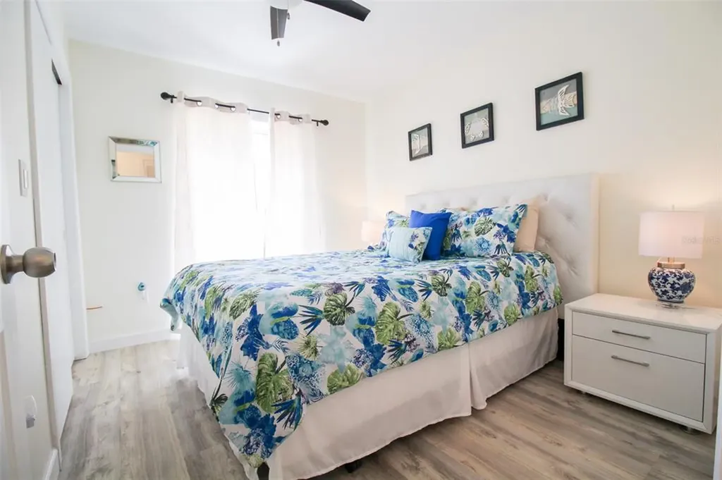 2232 Pine Terrace Sarasota FL 34231