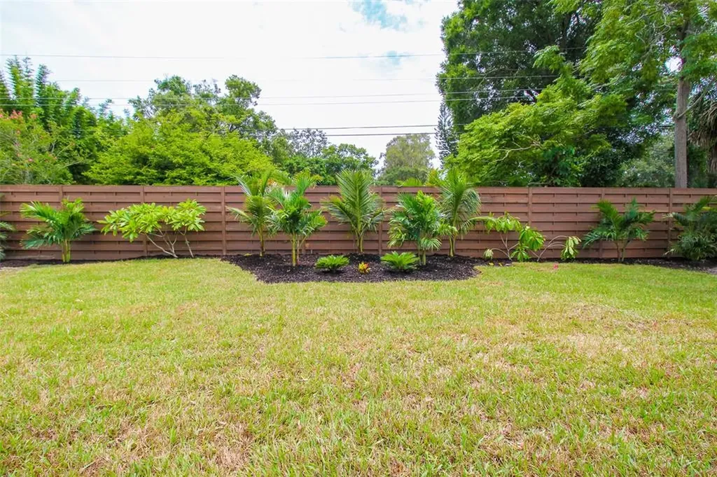 2232 Pine Terrace Sarasota FL 34231
