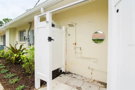 2232 Pine Terrace Sarasota FL 34231