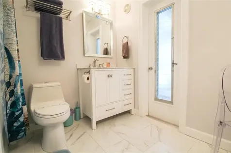 2232 Pine Terrace Sarasota FL 34231