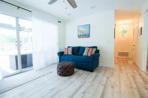 2232 Pine Terrace Sarasota FL 34231