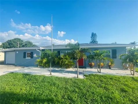 9430 Treasure Lane NE St Petersburg FL 33702